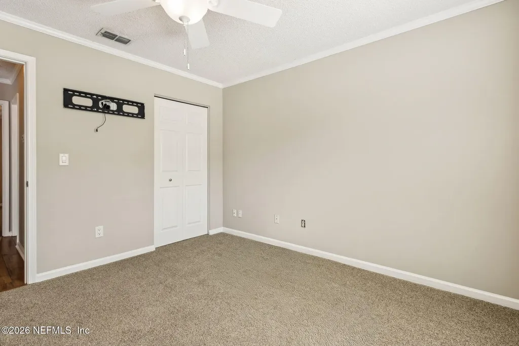 1965 Acorn W Orange Park FL 32073