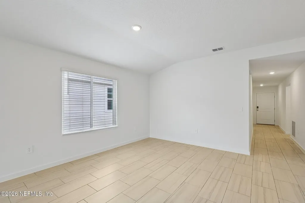 7430 Everett Forest Drive Jacksonville FL 32219