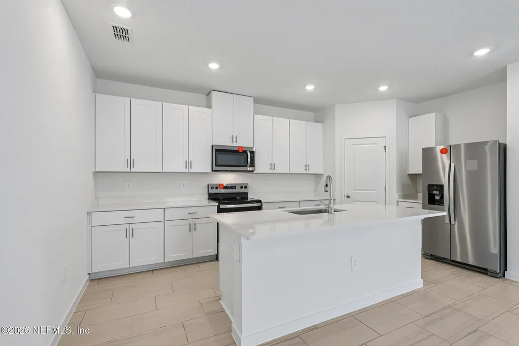 7430 Everett Forest Drive Jacksonville FL 32219