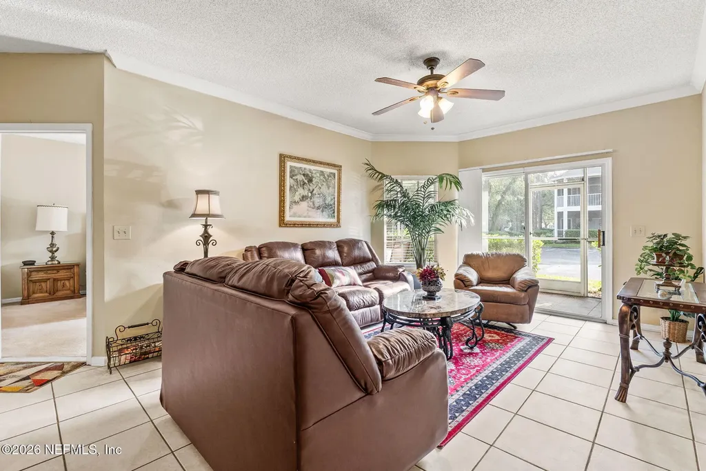 10000 Gate Parkway Jacksonville FL 32246