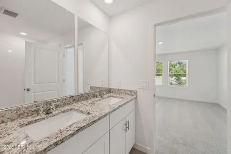 11 Dilly Court Palm Coast FL 32164