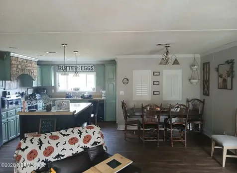 1670 Dennis Howell Road Perry FL 32348
