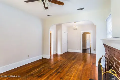 4571 Shelby Avenue Jacksonville FL 32210