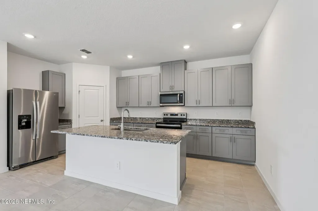 7774 Cahill Lane Jacksonville FL 32219