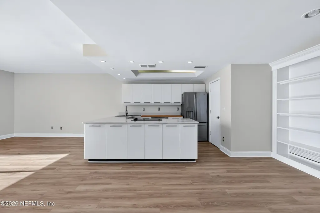 1596 Lancaster Terrace Jacksonville FL 32204