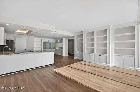 1596 Lancaster Terrace Jacksonville FL 32204