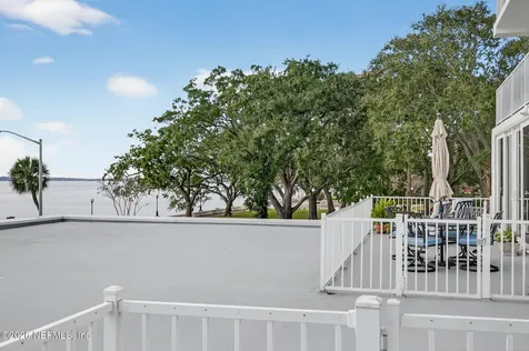 1596 Lancaster Terrace Jacksonville FL 32204