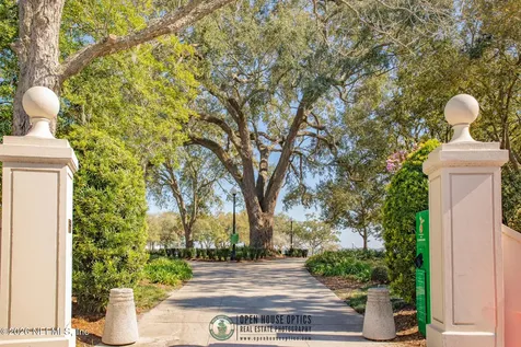 1596 Lancaster Terrace Jacksonville FL 32204