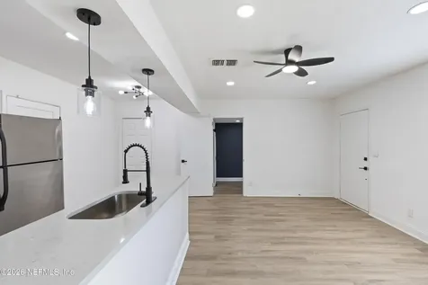 5873 Oaklane Drive Jacksonville FL 32244