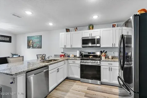 8 Raeitan Way Palm Coast FL 32164
