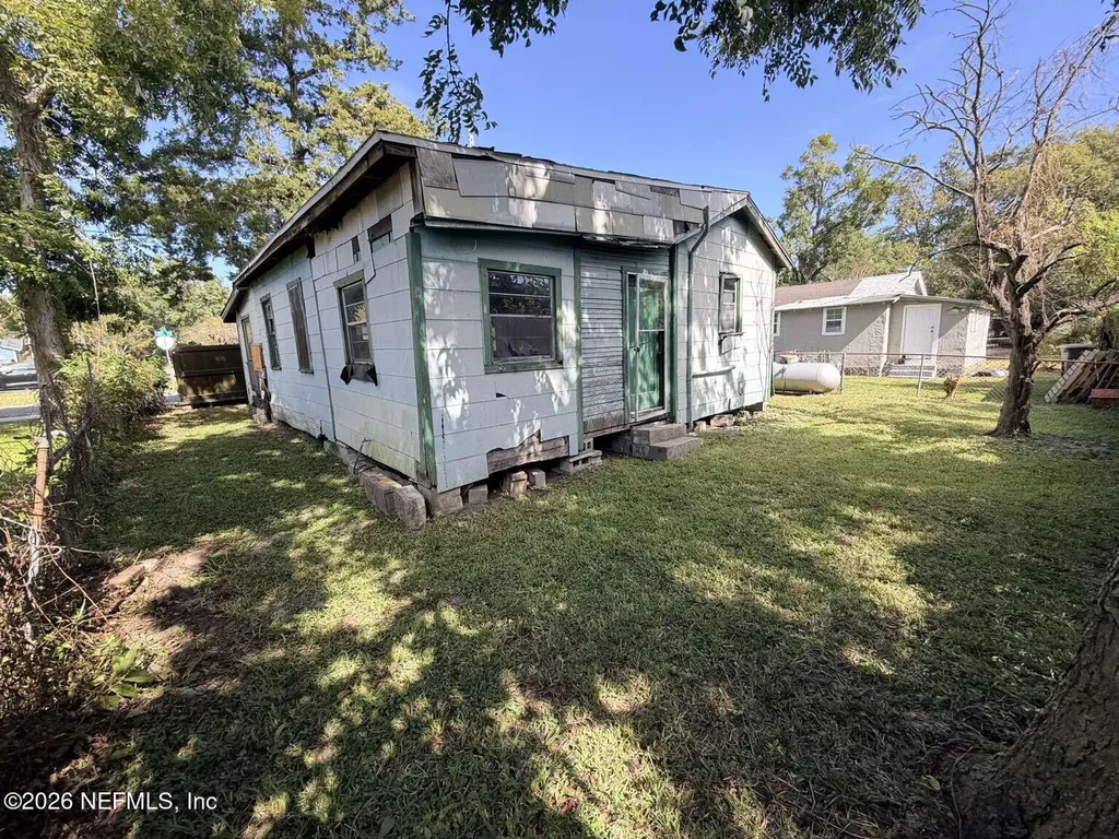 1828 W 3rd Street Jacksonville FL 32209