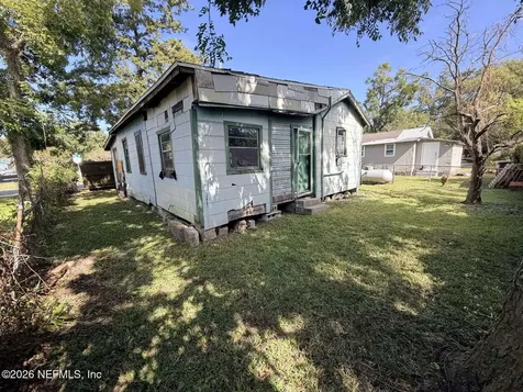 1828 W 3rd Street Jacksonville FL 32209