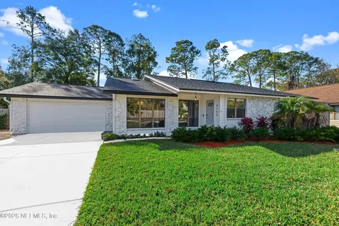 9794 Sharing Cross Court Jacksonville FL 32257