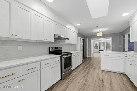 9794 Sharing Cross Court Jacksonville FL 32257