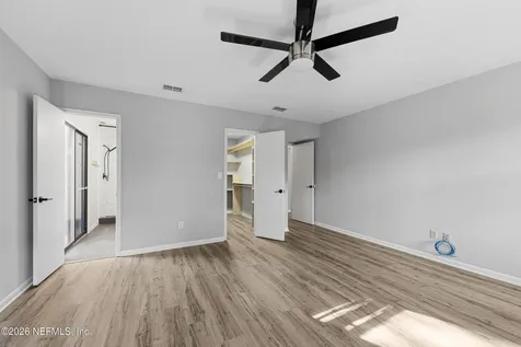 9794 Sharing Cross Court Jacksonville FL 32257