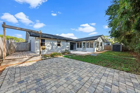 9794 Sharing Cross Court Jacksonville FL 32257