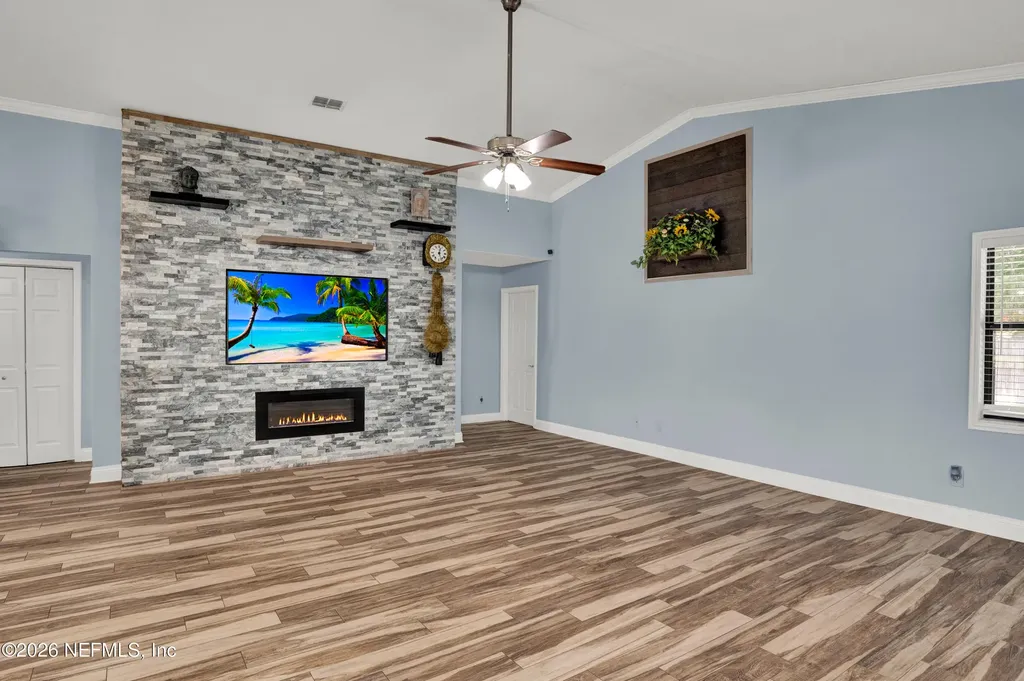 406 Cranes Landing Court Jacksonville FL 32216