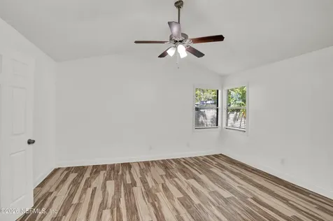 406 Cranes Landing Court Jacksonville FL 32216
