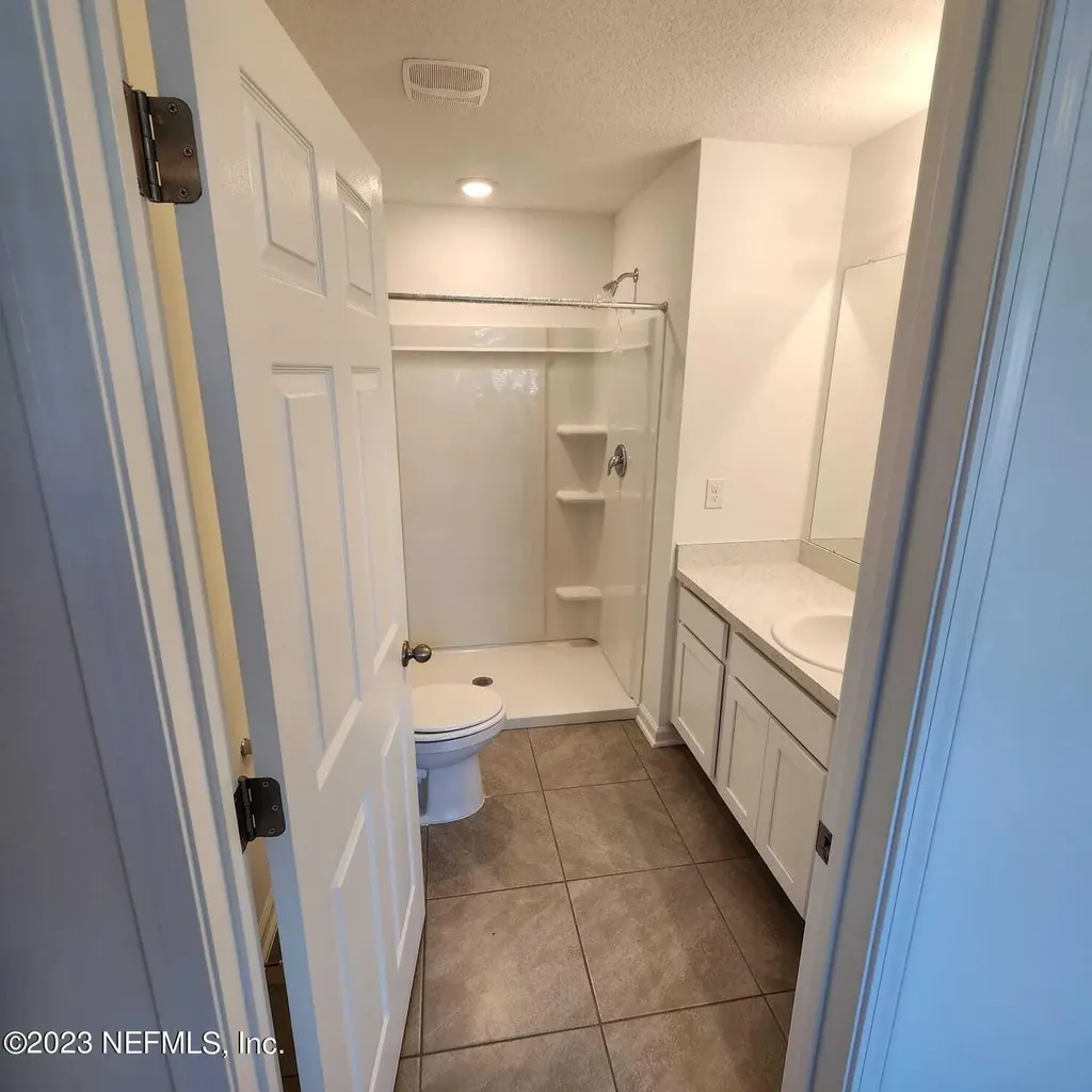 8409 Zenith Circle Jacksonville FL 32256