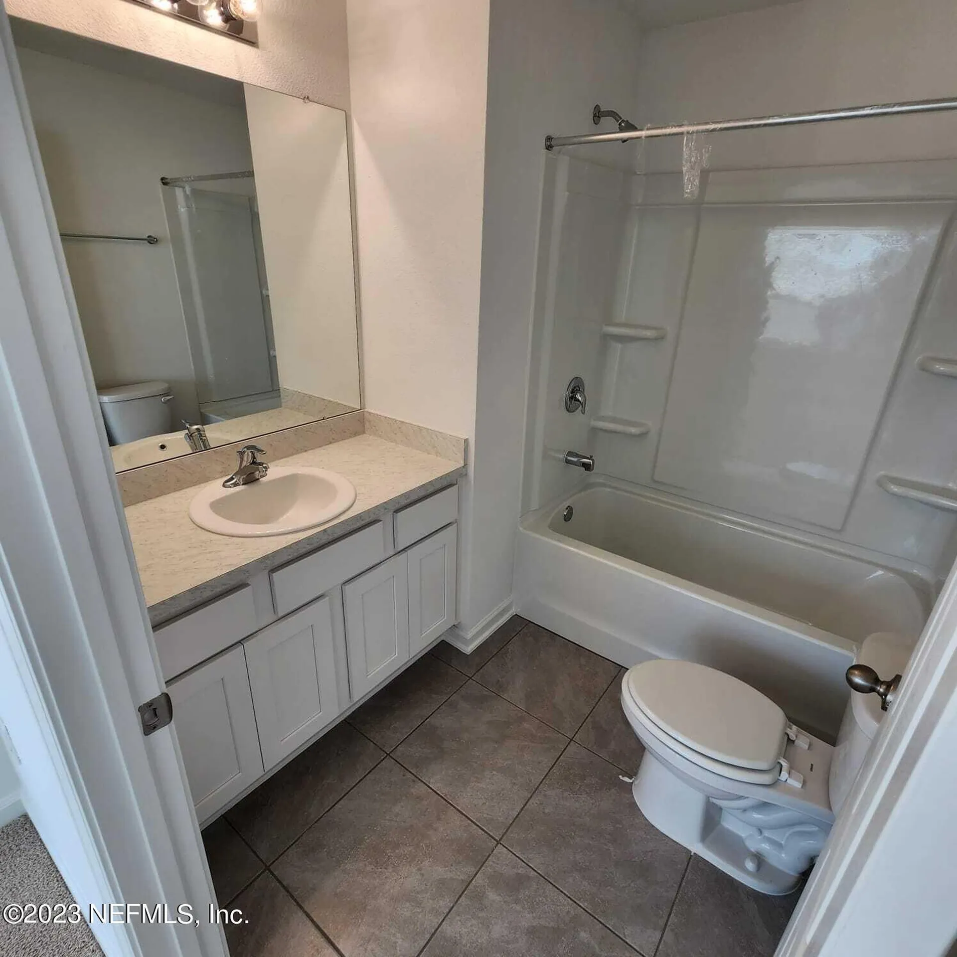 8409 Zenith Circle Jacksonville FL 32256