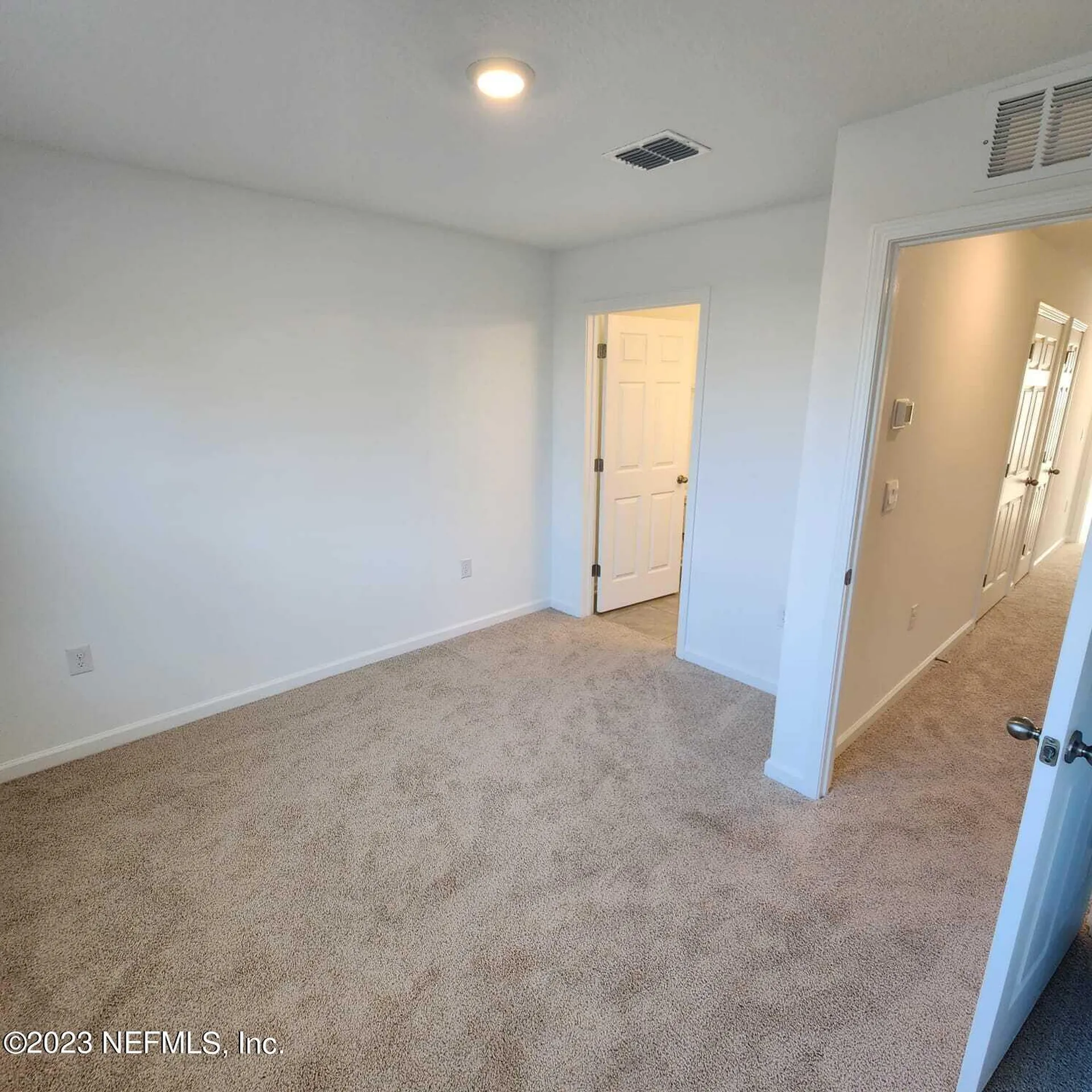 8409 Zenith Circle Jacksonville FL 32256