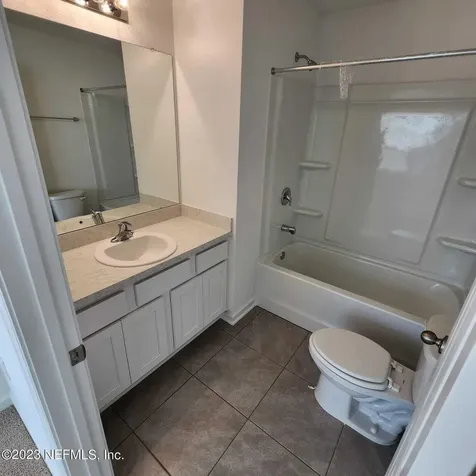 8409 Zenith Circle Jacksonville FL 32256
