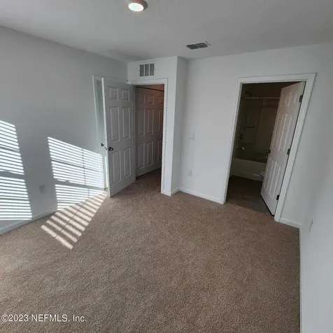 8409 Zenith Circle Jacksonville FL 32256