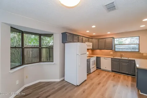 3056 Bridgeview Drive Jacksonville FL 32216