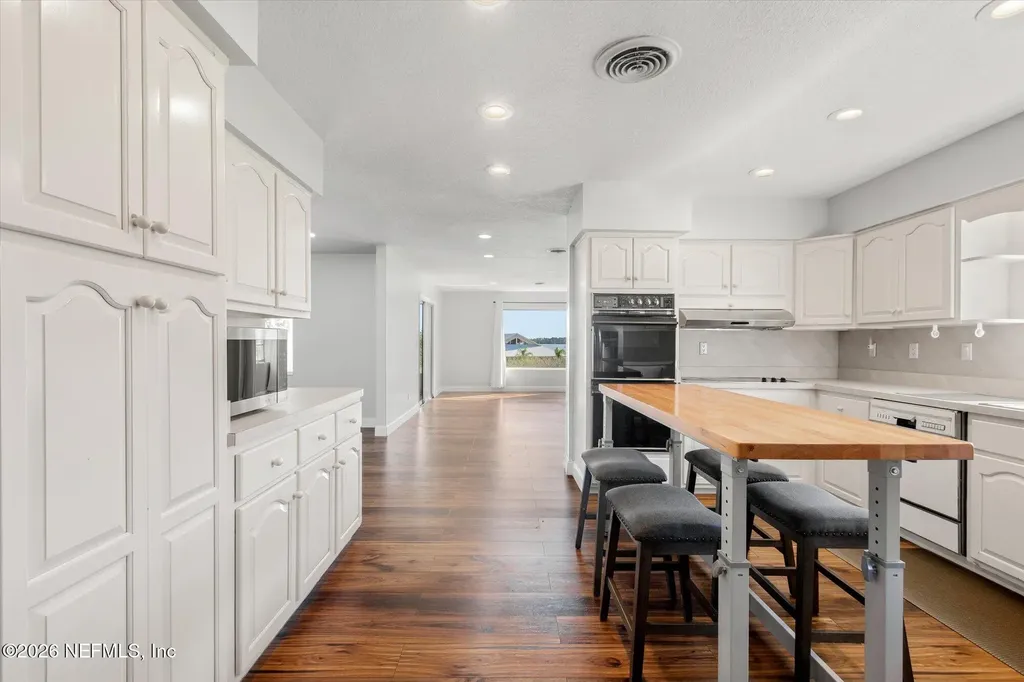 730 N Park Street Crescent City FL 32112