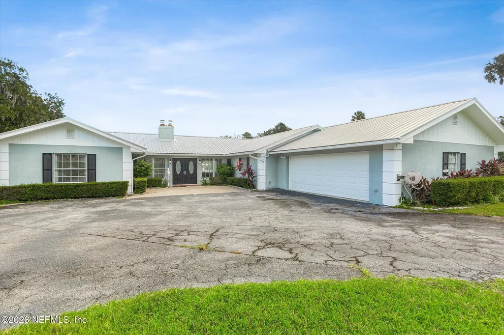 730 N Park Street Crescent City FL 32112