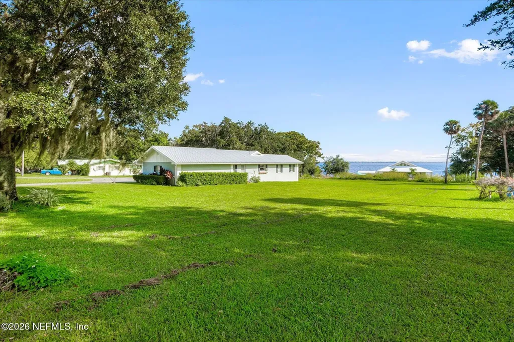 730 N Park Street Crescent City FL 32112