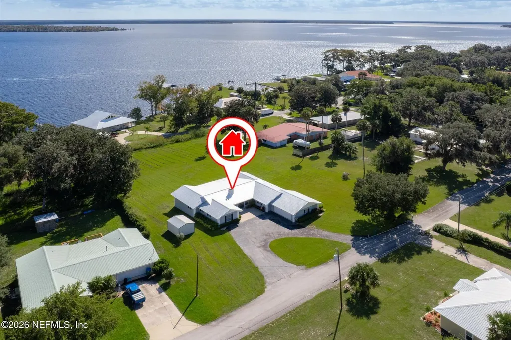 730 N Park Street Crescent City FL 32112