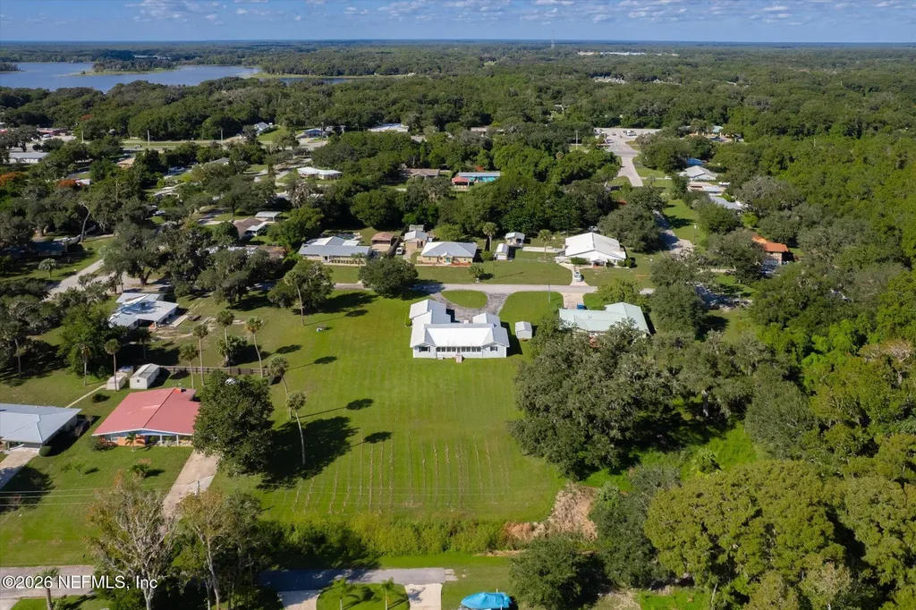 730 N Park Street Crescent City FL 32112