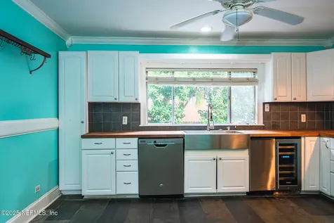1272 Donald Street Jacksonville FL 32205