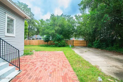 1272 Donald Street Jacksonville FL 32205