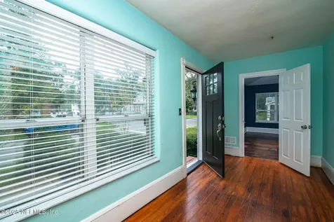 1272 Donald Street Jacksonville FL 32205