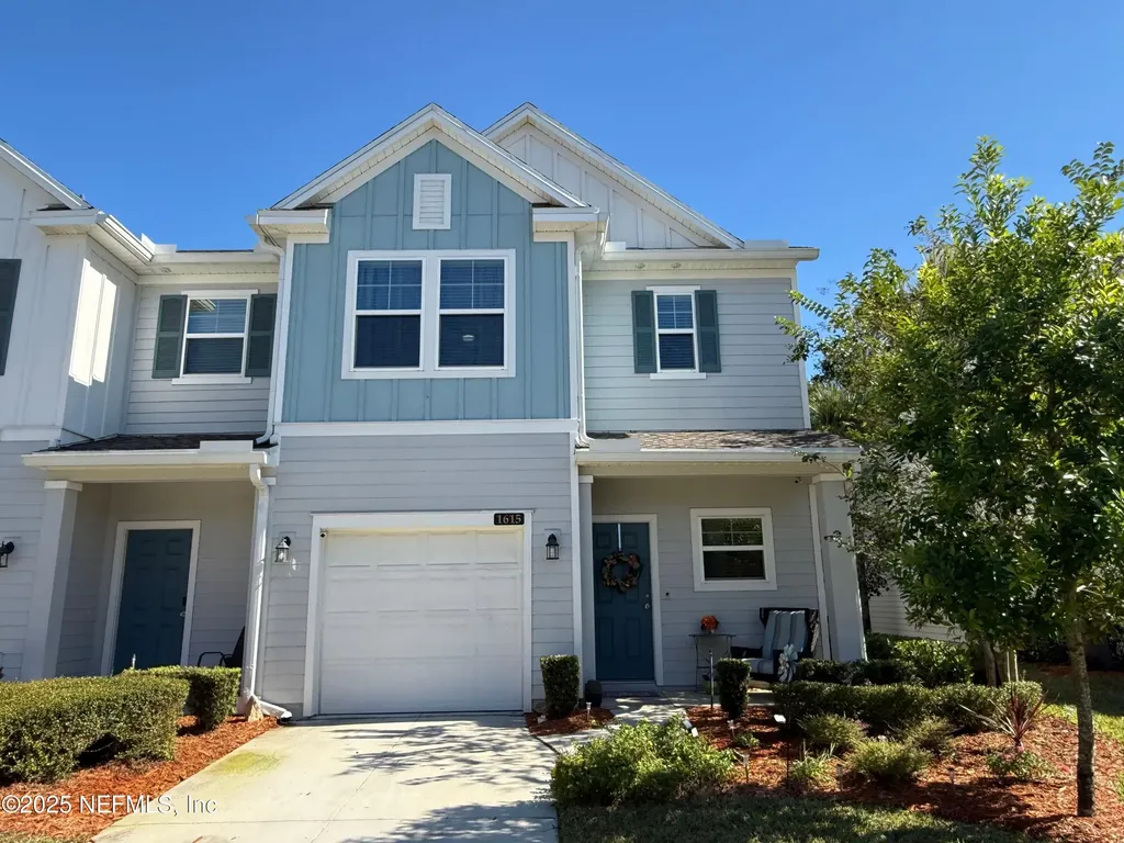 1615 Pottsburg Point Drive Jacksonville FL 32207