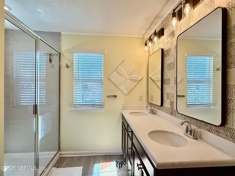 1615 Pottsburg Point Drive Jacksonville FL 32207