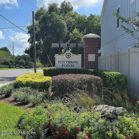 1615 Pottsburg Point Drive Jacksonville FL 32207