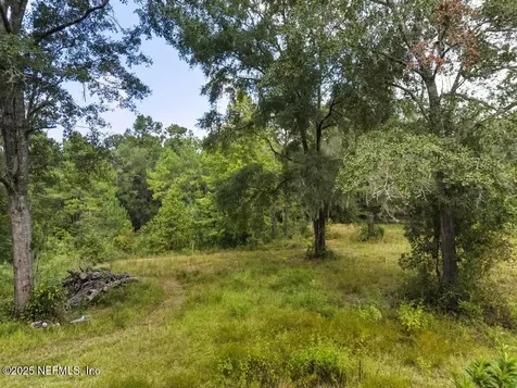 1886 Gentle Breeze Road Middleburg FL 32068