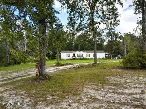 1886 Gentle Breeze Road Middleburg FL 32068