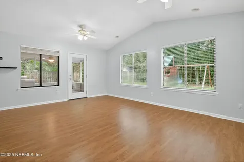 5473 Autumnbrook Trail N Jacksonville FL 32258