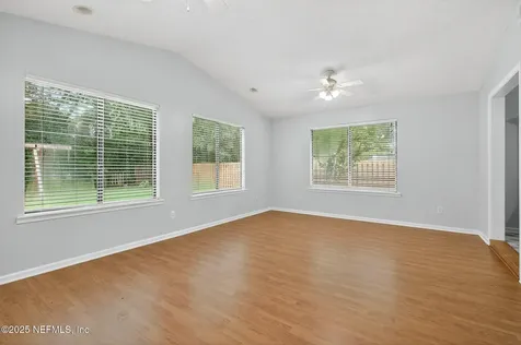 5473 Autumnbrook Trail N Jacksonville FL 32258