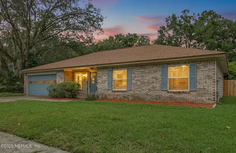 5473 Autumnbrook Trail N Jacksonville FL 32258