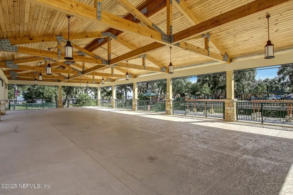 540 State Road 16 W Green Cove Springs FL 32043