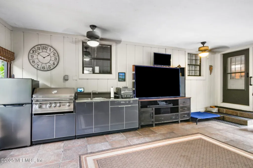 540 State Road 16 W Green Cove Springs FL 32043