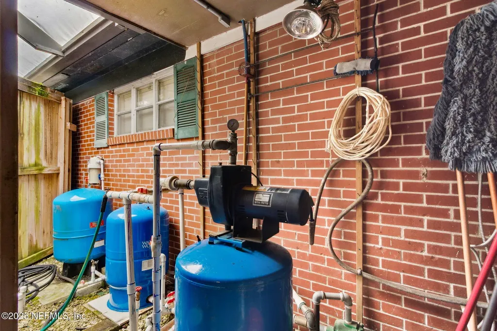 540 State Road 16 W Green Cove Springs FL 32043