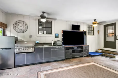 540 State Road 16 W Green Cove Springs FL 32043