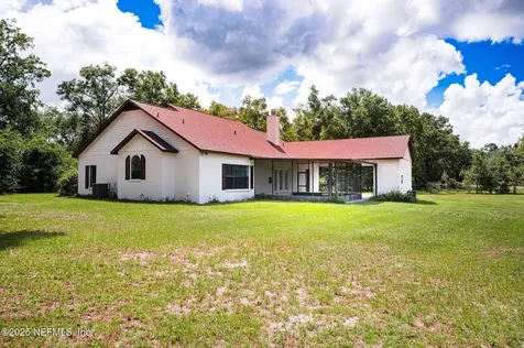 6769 SE 62nd Court Trenton FL 32693
