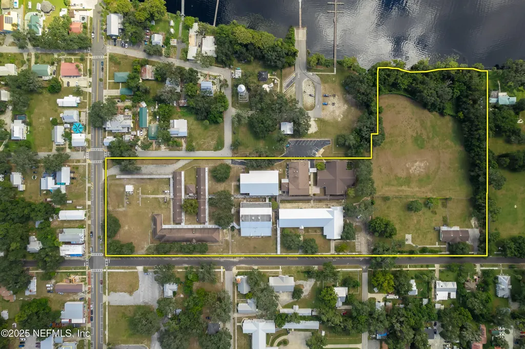 101 S Prospect Street Crescent City FL 32112